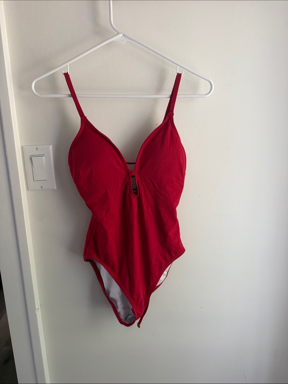 🎉LOFT Red One-Piece Swimsuit with V-Front and Thin Straps